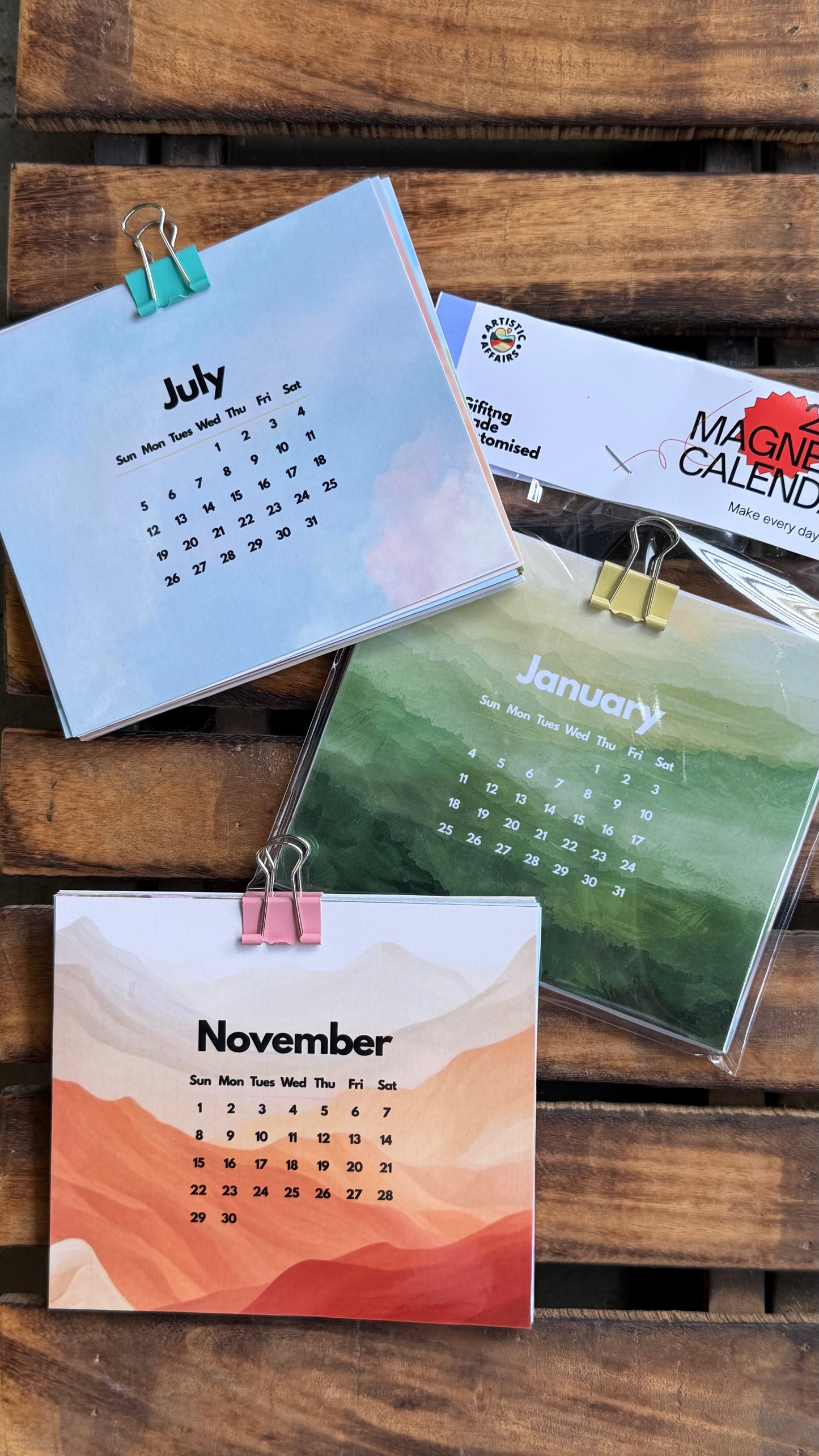 Magnetic Aesthetic Calendar 2026 (Pack of 1)