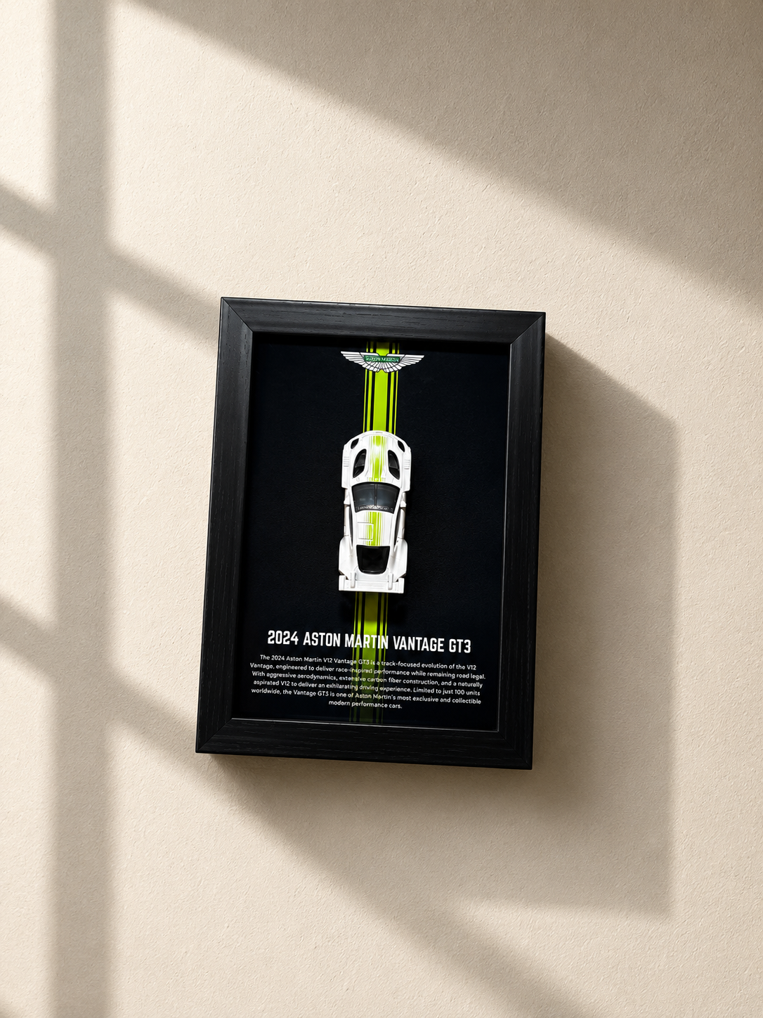 Aston Martin Vantage GT3 3D Car Frame Detachable Hot Wheels Diecast