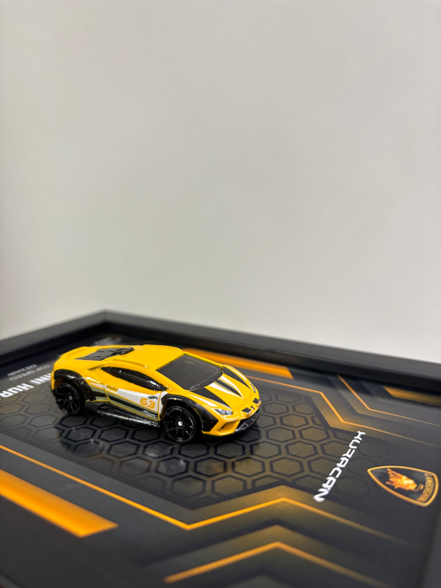 Lamborghini Huracan Car frame 1:64 scale (yellow) P&Q case