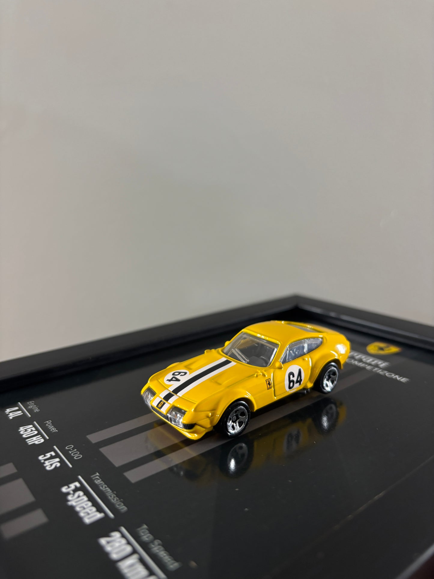 Ferrari 365 Competizone 3d Hotwheels Car frame 1:64 scale (Q case)